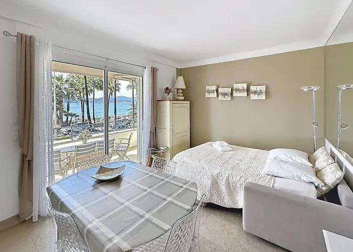 1-bedroom With Sea View On La Croisette *